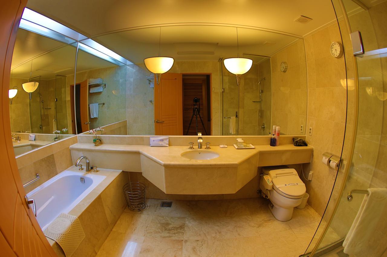 Shangria Beach Tourist Hotel Mokpo Exterior photo
