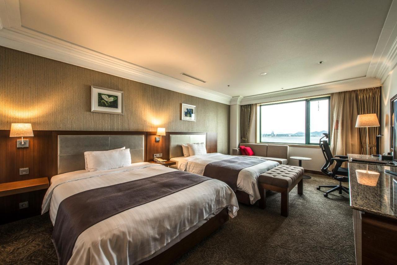 Shangria Beach Tourist Hotel Mokpo Exterior photo